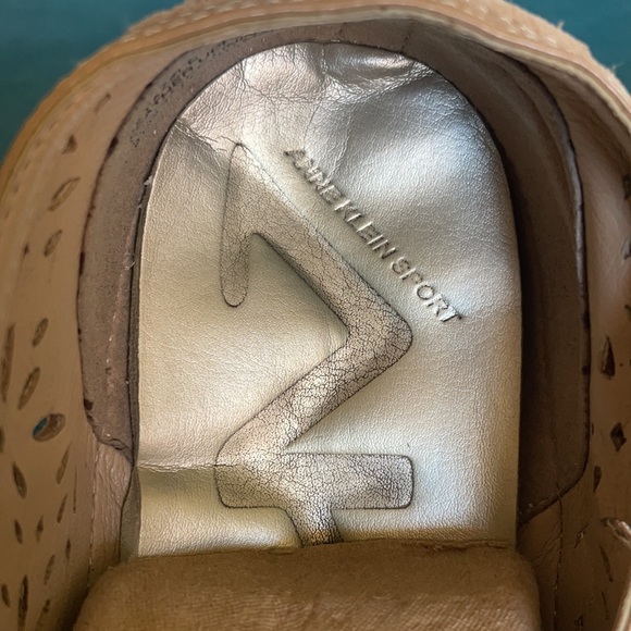 🌸3 shoes for $50 | Anne Klein slip on - Picture 4 of 5